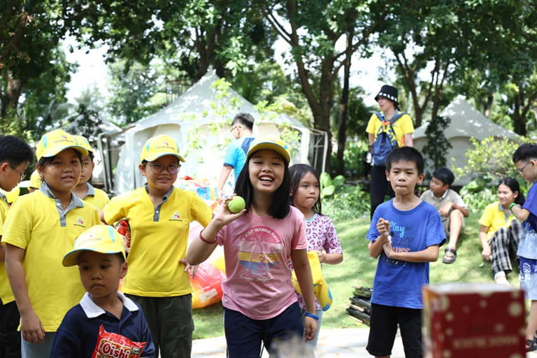 Học tiếng Anh theo mô hình trại hè