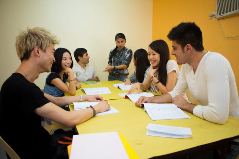 Học tiếng Anh tại Philippines gồm những chi phí gì