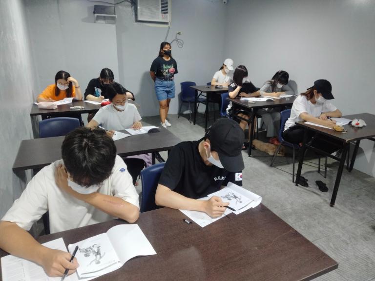 Thiết kế chương trình Semi Sparta cho IELTS, tiếng Anh giao tiếp và mục tiêu khác